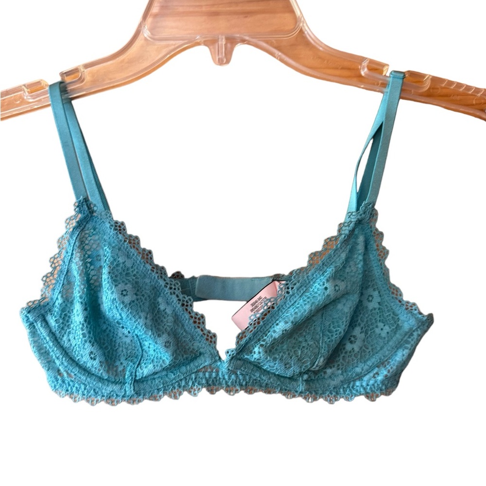 NWOT Victoria’s Secret‎ Underwire Bralette